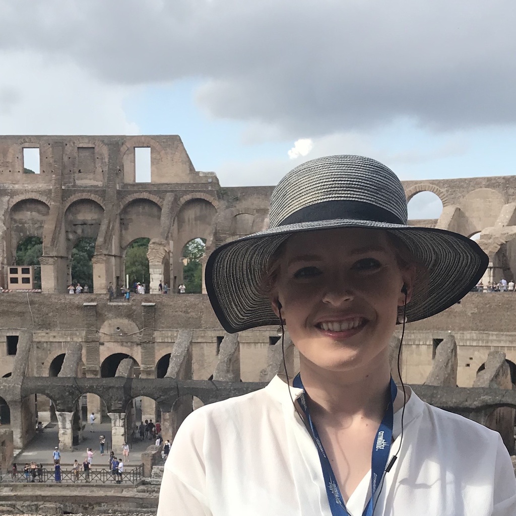 Anna Isbell in Italy